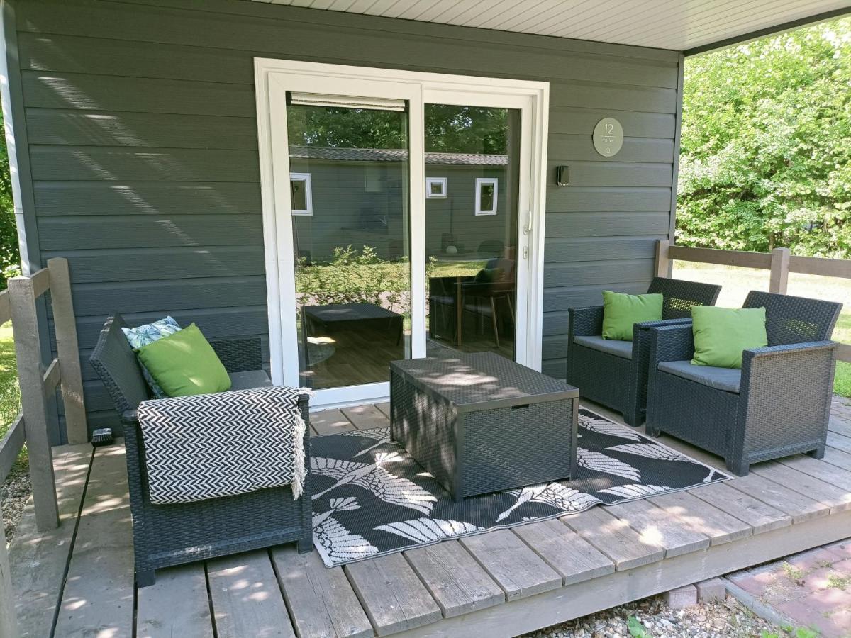 4P Chalet Tolve: Cycling Retreat Near Drents Friese Wold Nature Reserve Oosterwolde  Exterior photo
