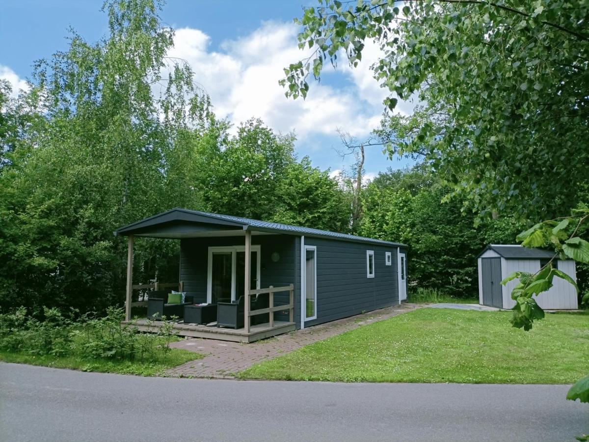 4P Chalet Tolve: Cycling Retreat Near Drents Friese Wold Nature Reserve Oosterwolde  Exterior photo